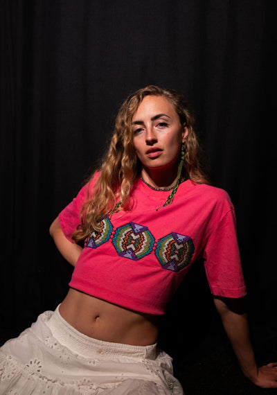 Yawanawa Butterfly Crop Tee – Hot Pink