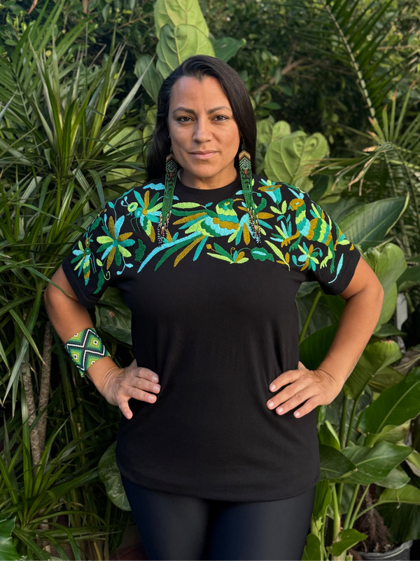 W1SE MAIA Tee – Unisex Black Multicolor Embroidered ArribaT-Shirt