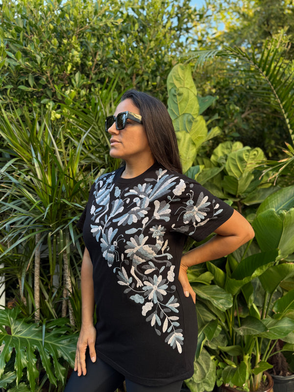 W1SE MAIA Tee – Unisex Black & Gray Embroidered Cruzada T-Shirt