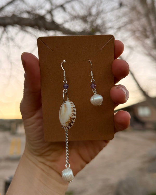Pearls or the sea
